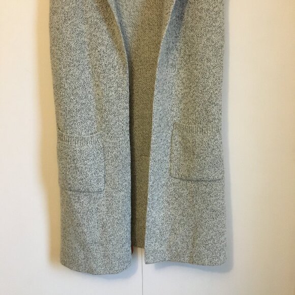 Monteau Long Grey Knit Pocketed Sleeveless Open Cardigan - Picture 4 of 16